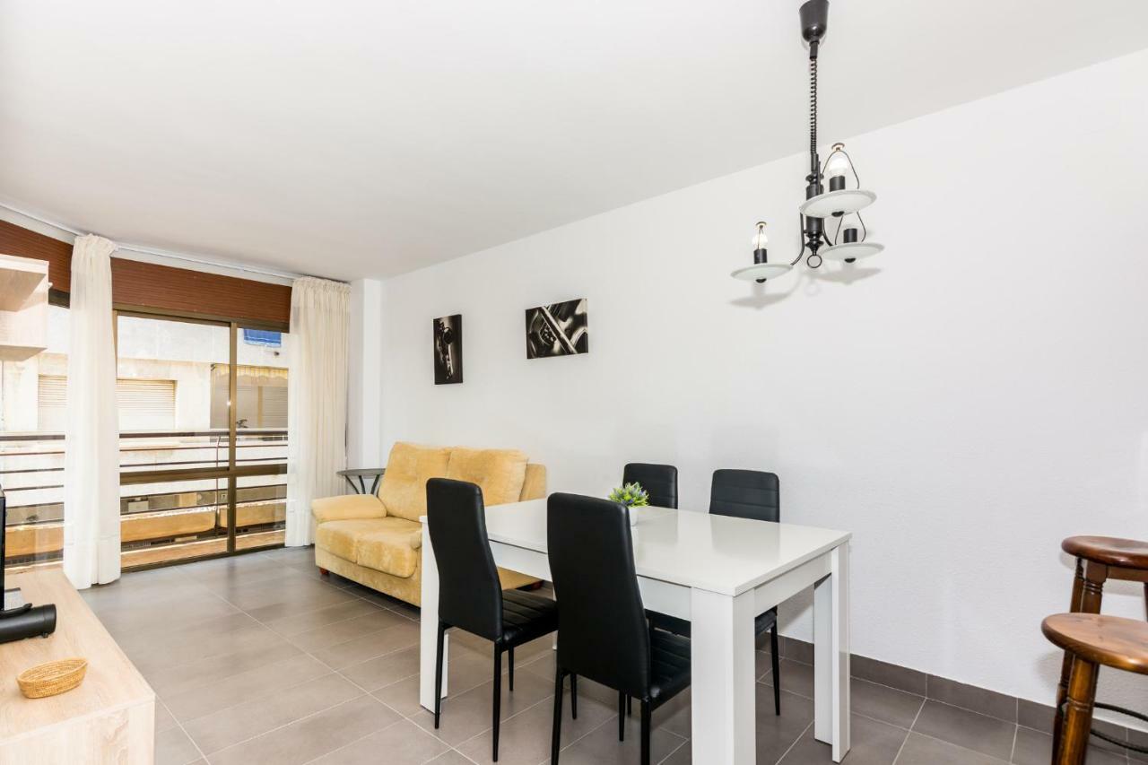 HomeHolidaysRentals Frida Pineda De Mar Exterior foto