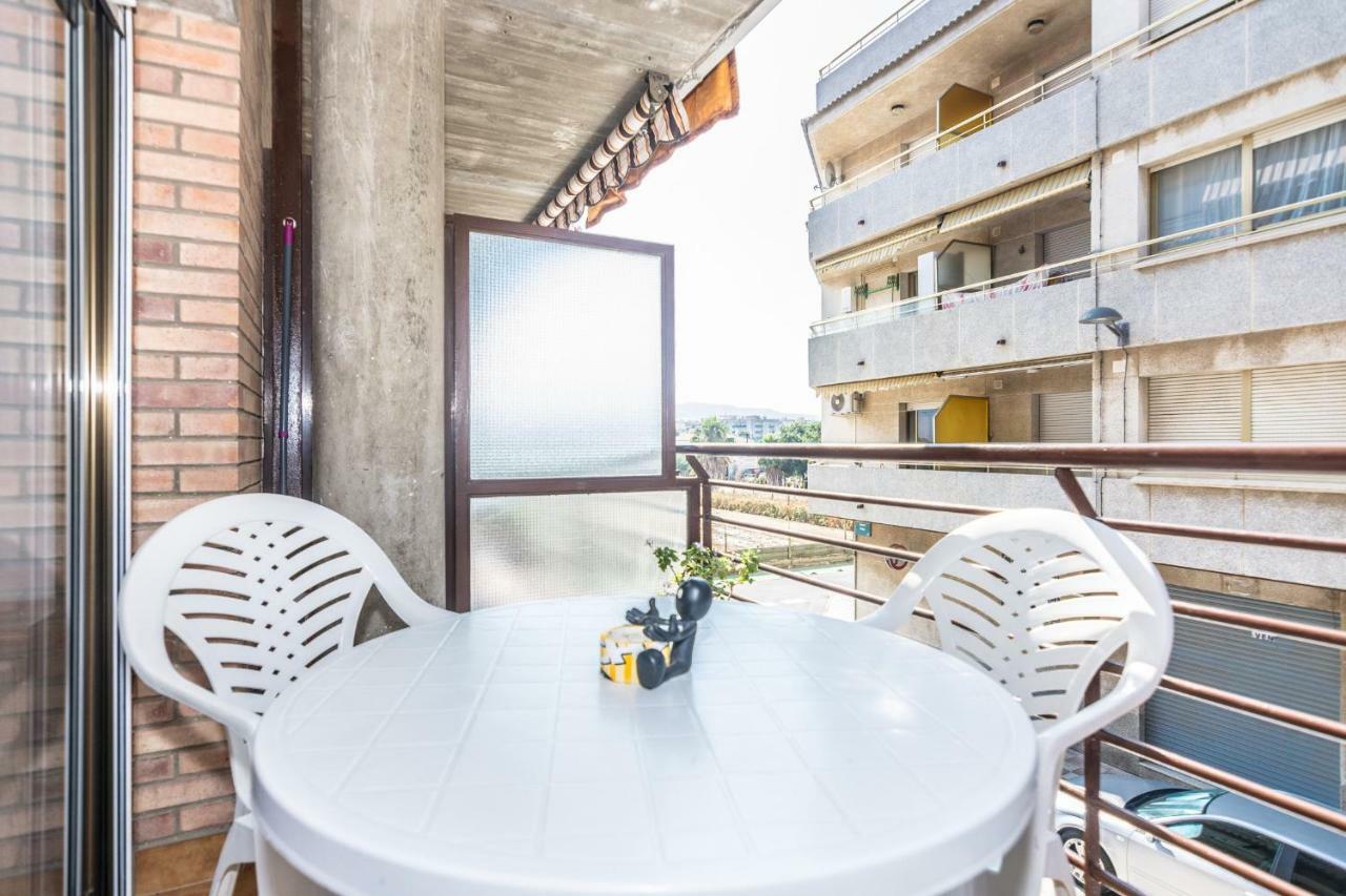 HomeHolidaysRentals Frida Pineda De Mar Exterior foto
